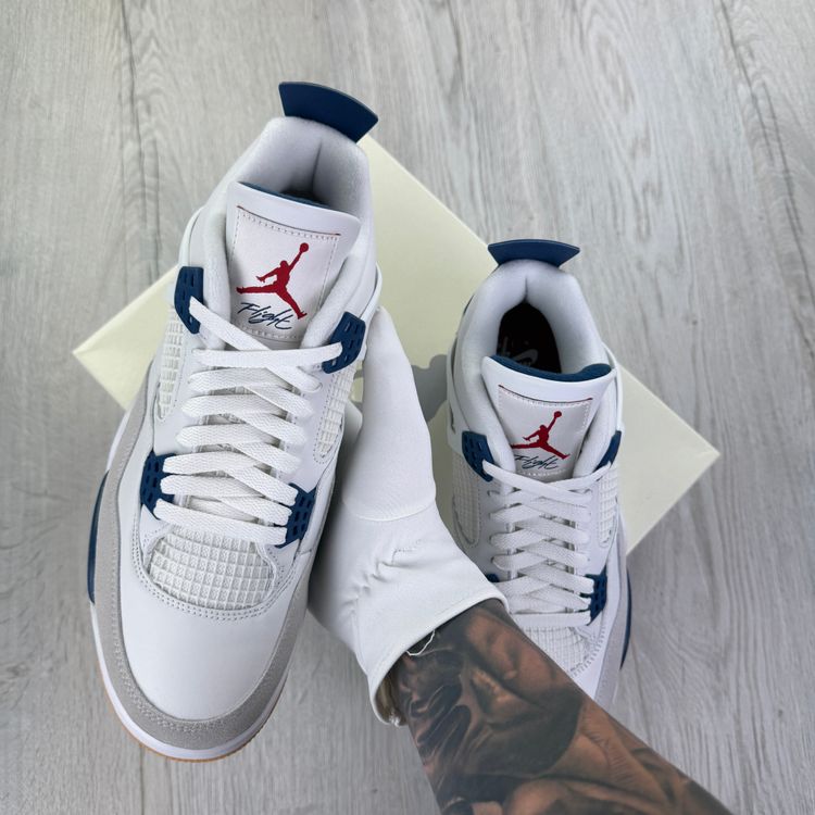 Jordan 4 Retro Men’s Retro SB Navy Blends Trainers image 9