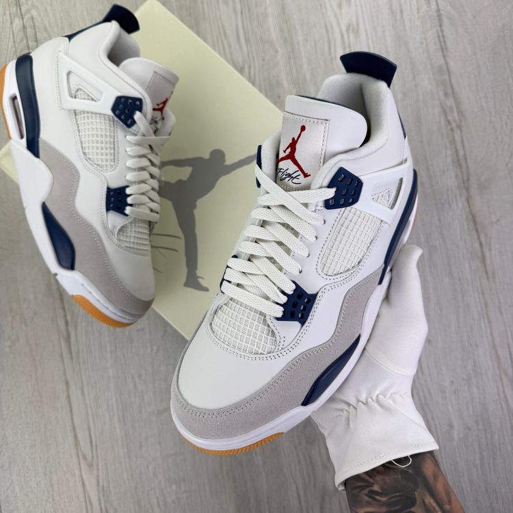 Jordan 4 Retro Men’s Retro SB Navy Blends Trainers image 4