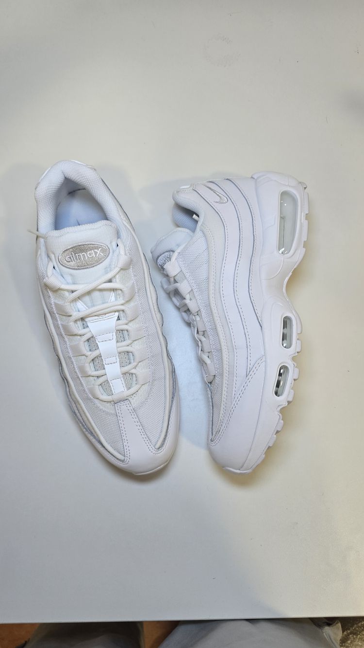Nike Air Max 95 Sneakers