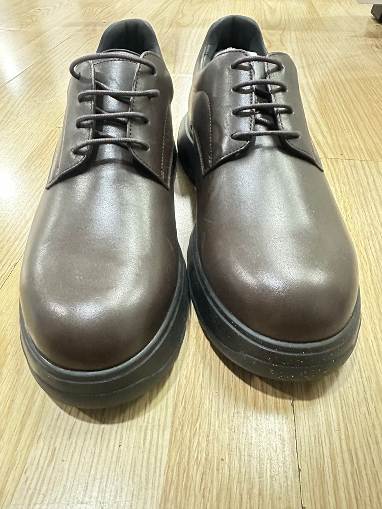 Karl Lagerfeld Brown Leather Lace-Up Shoes image 2
