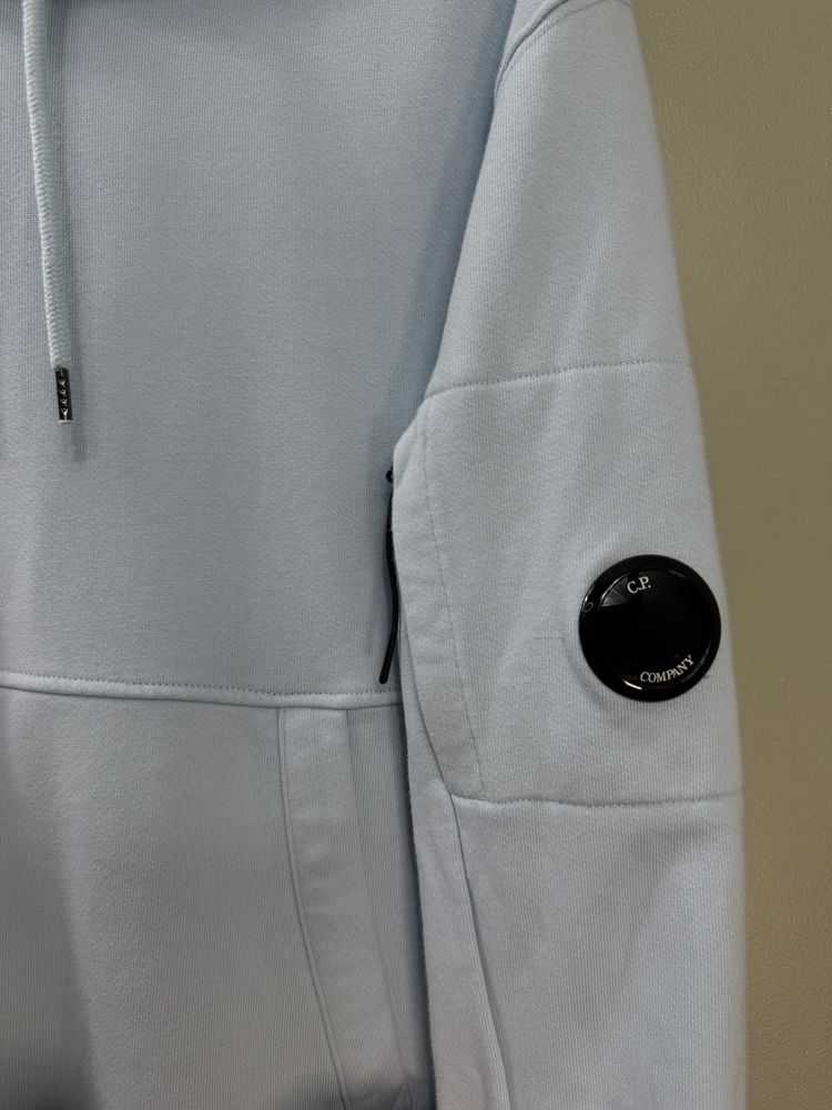 C.P. Company Baby Blue Hoodie obraz 2