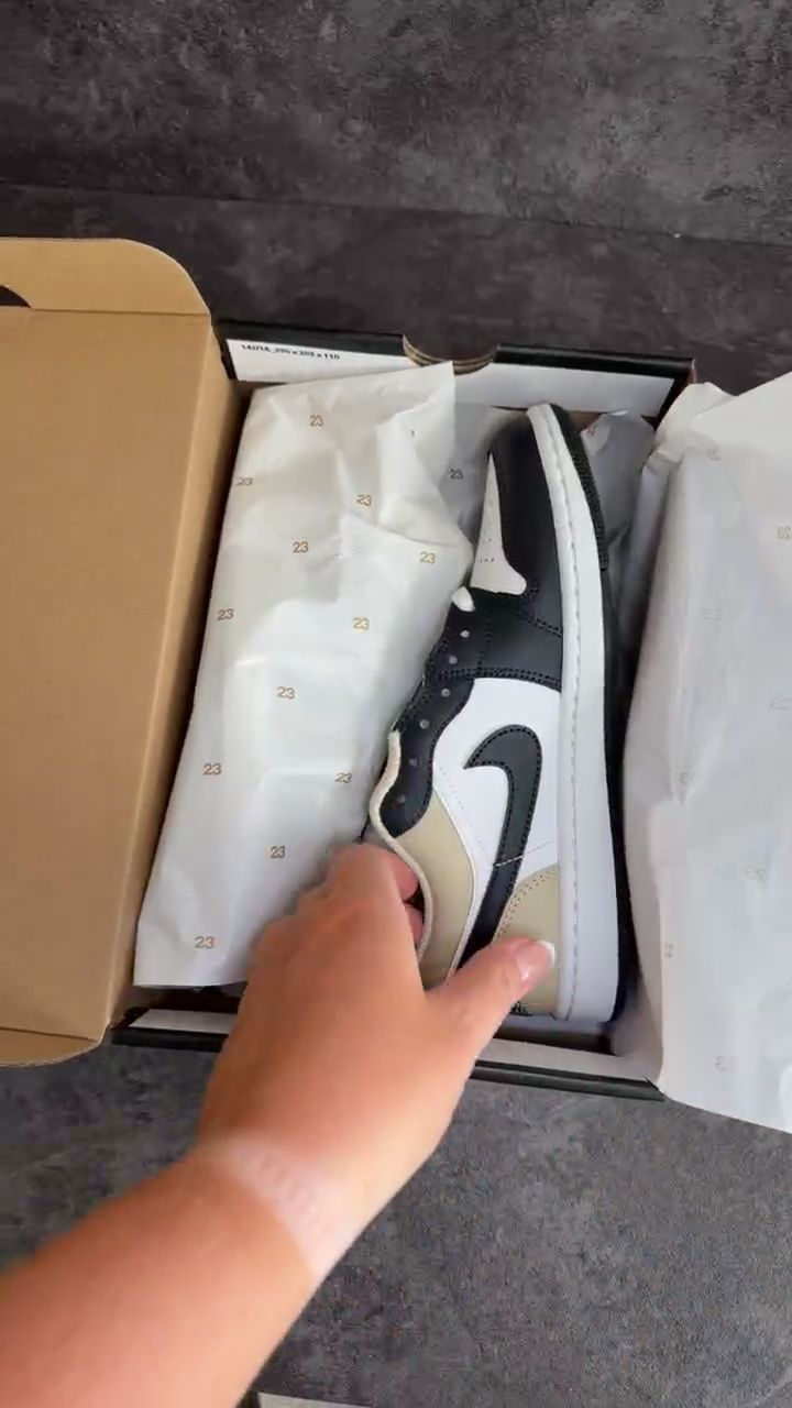 Immagine di Nike Jordan 1 Low | Summit White | UK6 1