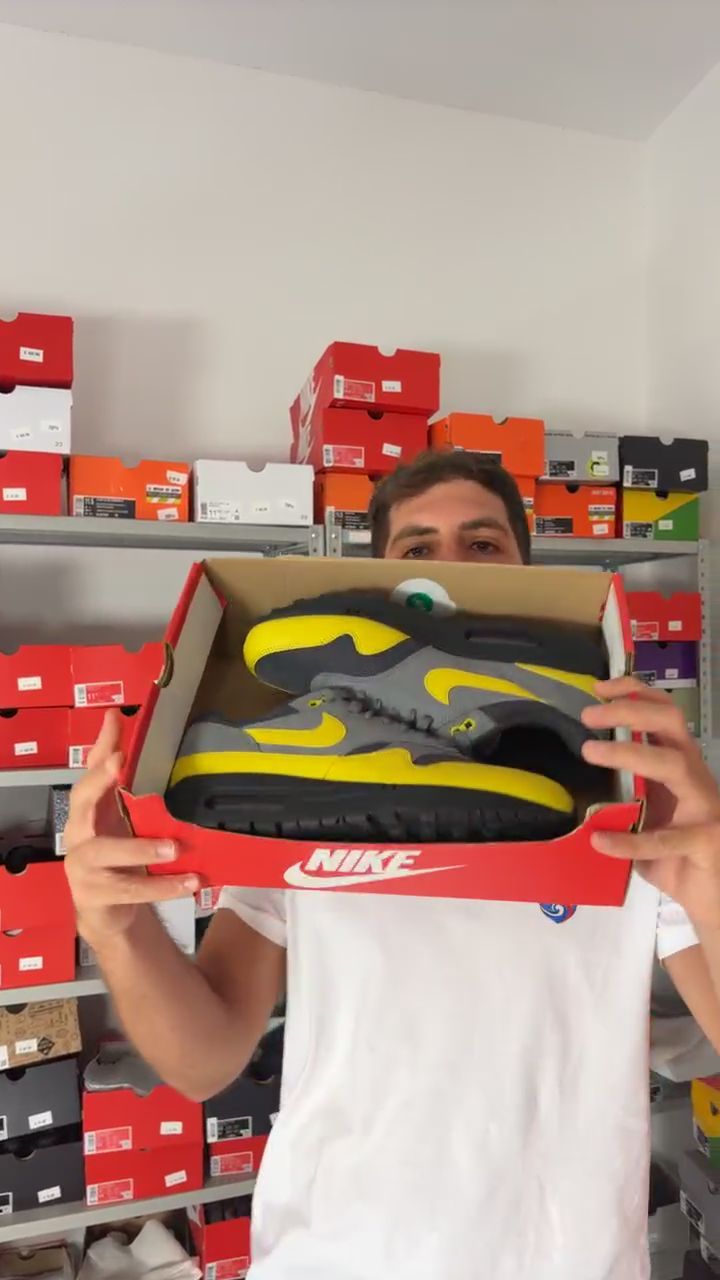 Nike Nike Air Max 1 Batman product image