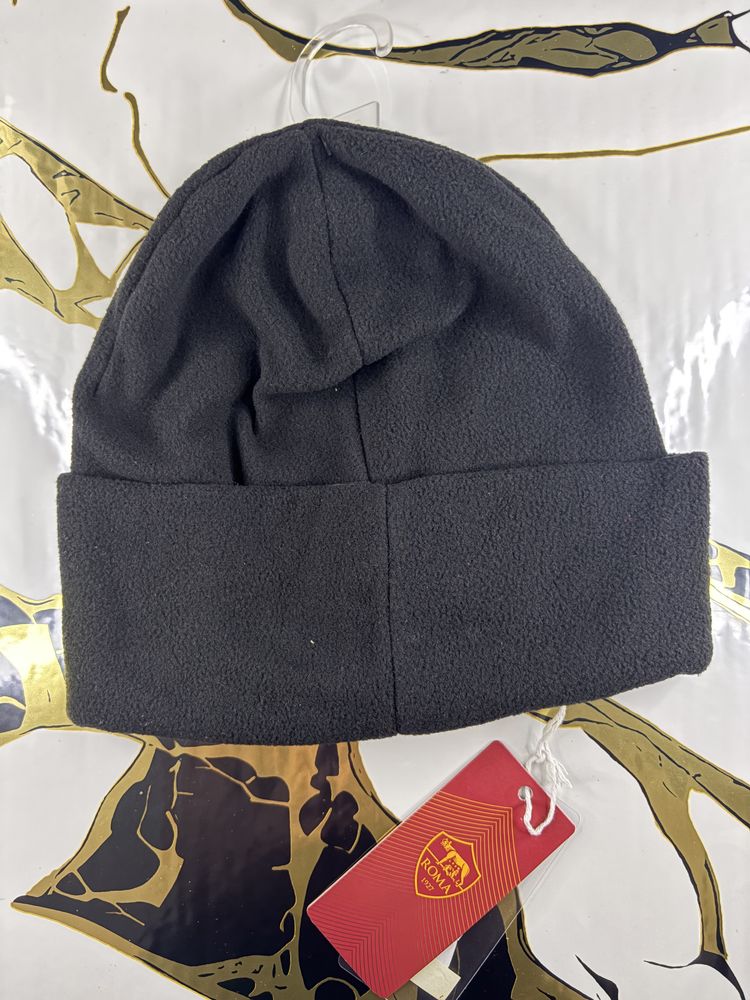 Black Fleece Beanie Hat With Asroma Text 2