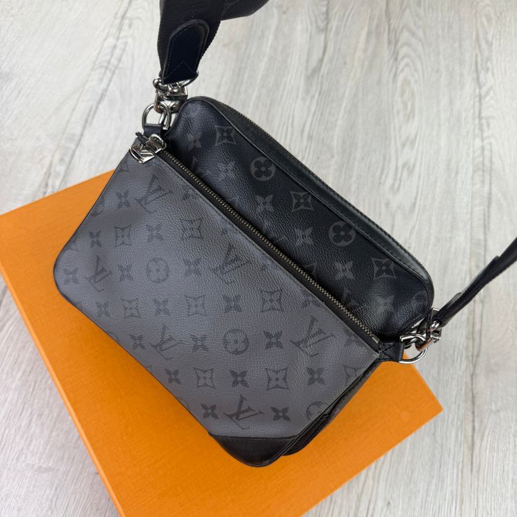 Louis Vuitton Men’s Monogram Trio Messenger Bag imagen 7