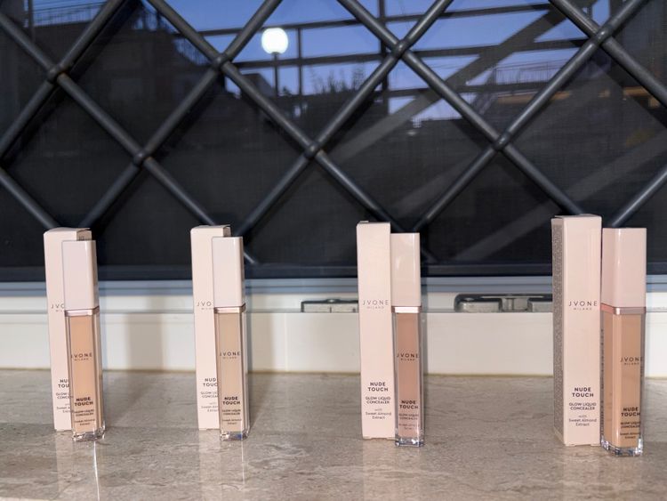 Concealer image 1