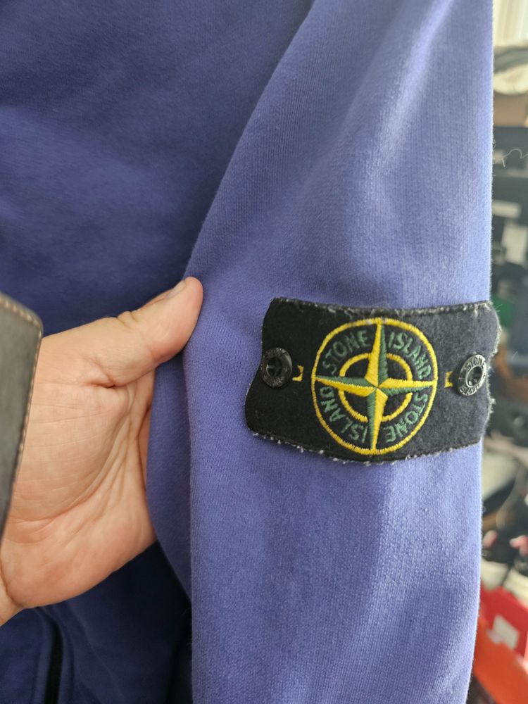 Immagine di Stone Island Zip-Up Sweatshirt 2