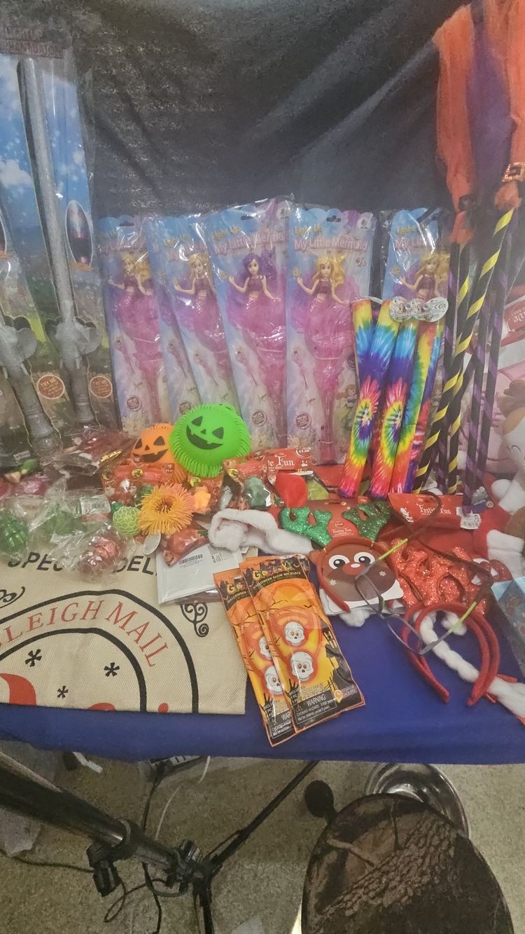 Halloween And Novelty Accessories Assortment image 1