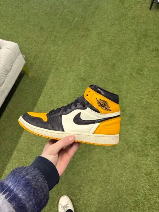 Nike Nike Air Jordan 1 High TAXI product image