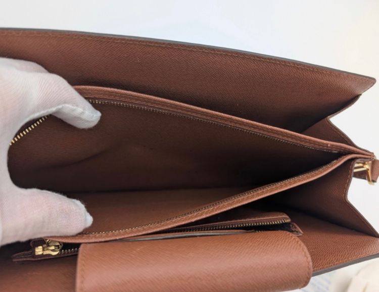 Louis Vuitton Monogram Canvas Crossbody Bag image 9