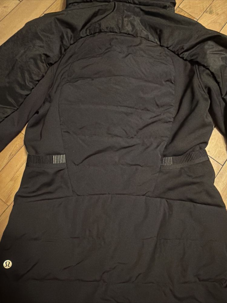 Lululemon Down For It all Jacket Black BN Uk 10 RRP £198 imagen 4