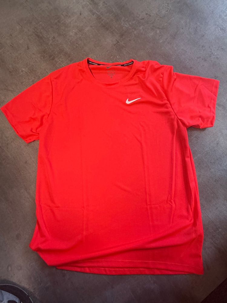Nike red dri fit miler 