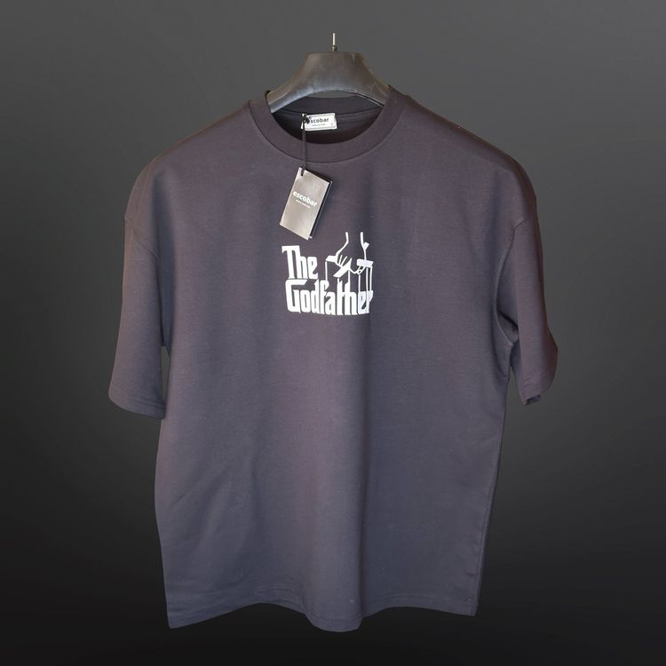 Aura godfather black tee