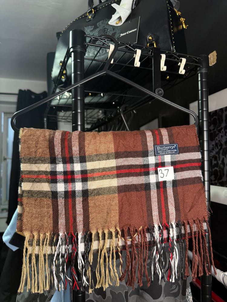 Burberry #37 £200RRP Brown Vintage Burberry Scarf Lambswool product image