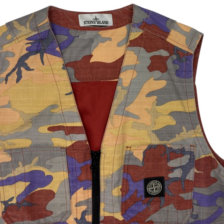 A/W 22 Stone Island Heritage Camo Ripstop Nylon Vest image 3