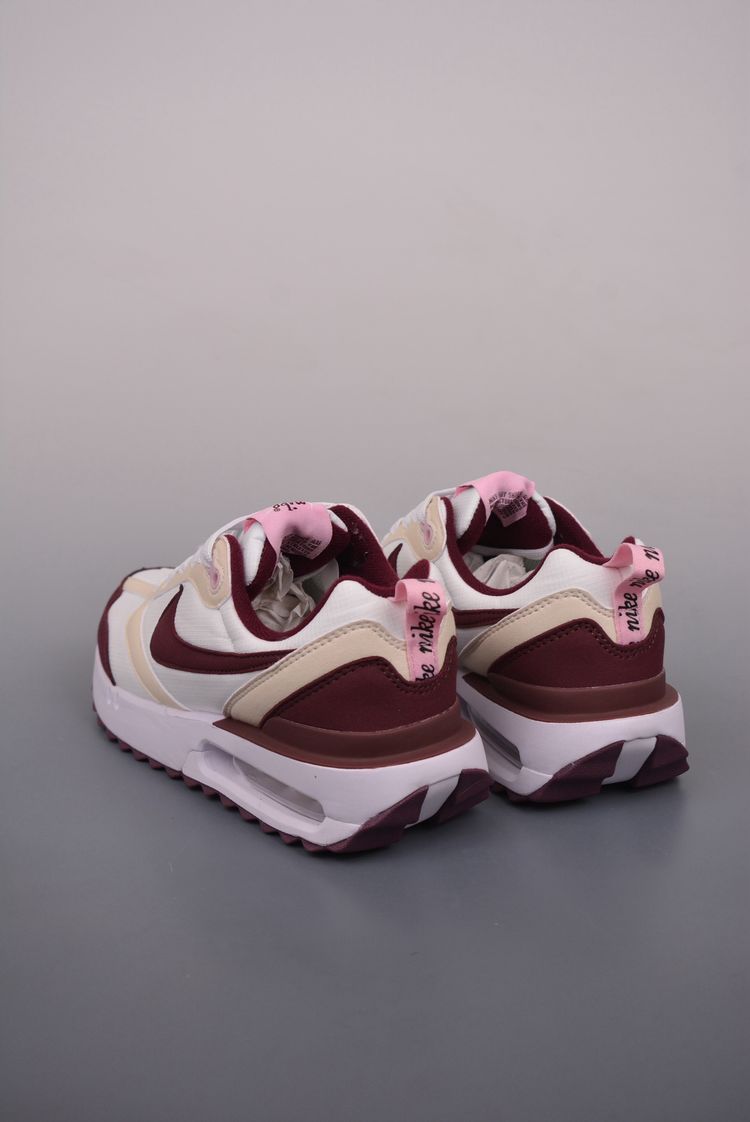 Nike Sneakers 3
