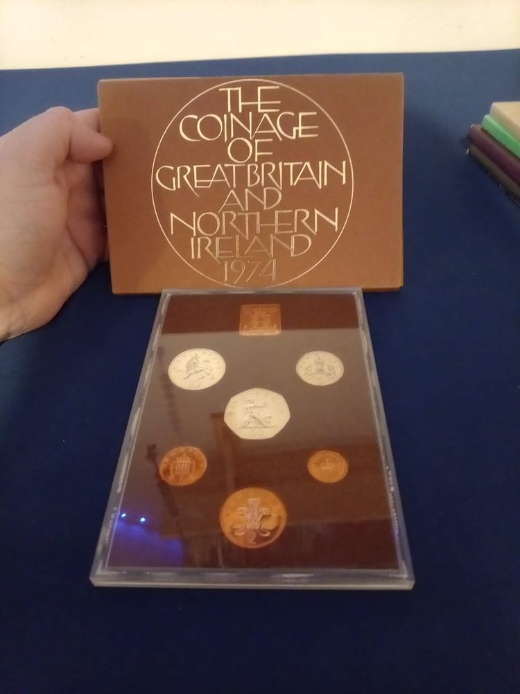 Great Britain and Northern Ireland coins 1974