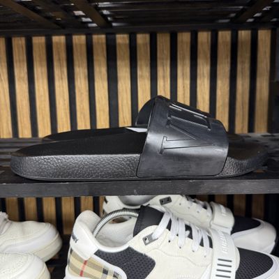 Valentino Sliders UK 10