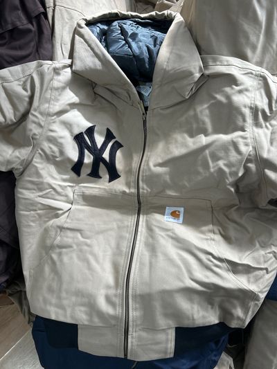 Carhartt reworked Beige Jacket With New York Yankees Logo