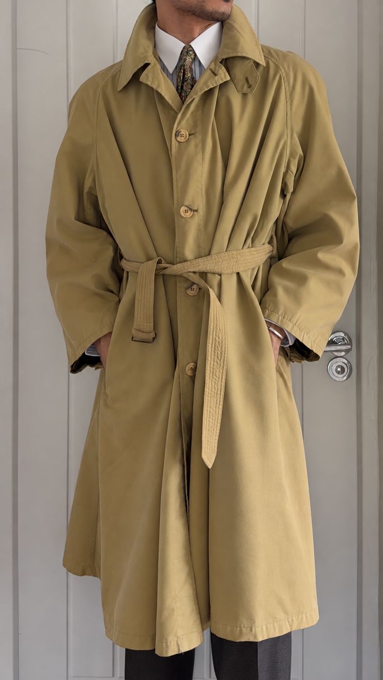 Giorgio Armani Black Label 1990s Belted Coat - Size M image 1