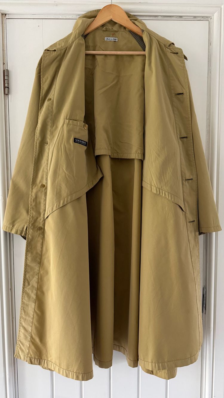 Giorgio Armani Black Label 1990s Belted Coat - Size M image 2