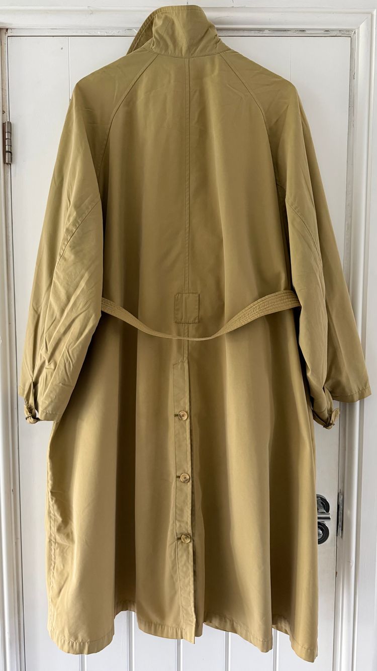 Giorgio Armani Black Label 1990s Belted Coat - Size M image 5