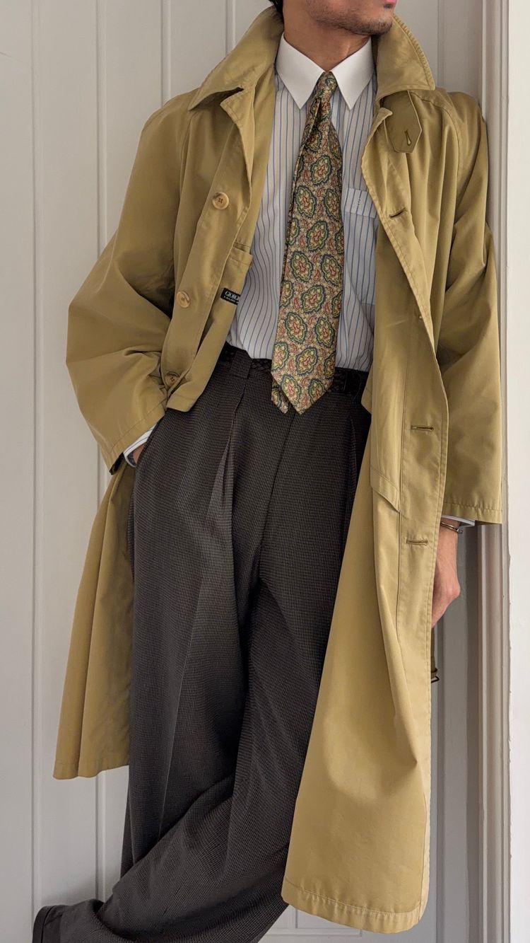 Giorgio Armani Black Label 1990s Belted Coat - Size M image 10