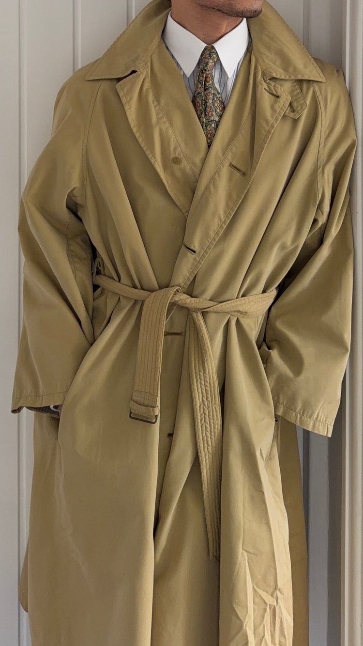 Giorgio Armani Black Label 1990s Belted Coat - Size M image 12