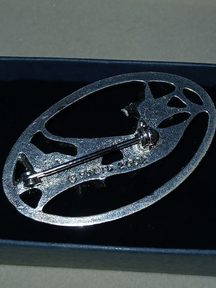 Vintage 2002 Silver Scenes Daffodil & Butterfly Silver-Plated Brooch (In Original Box) image 5