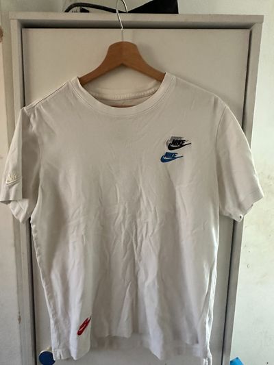 Nike White T-Shirt