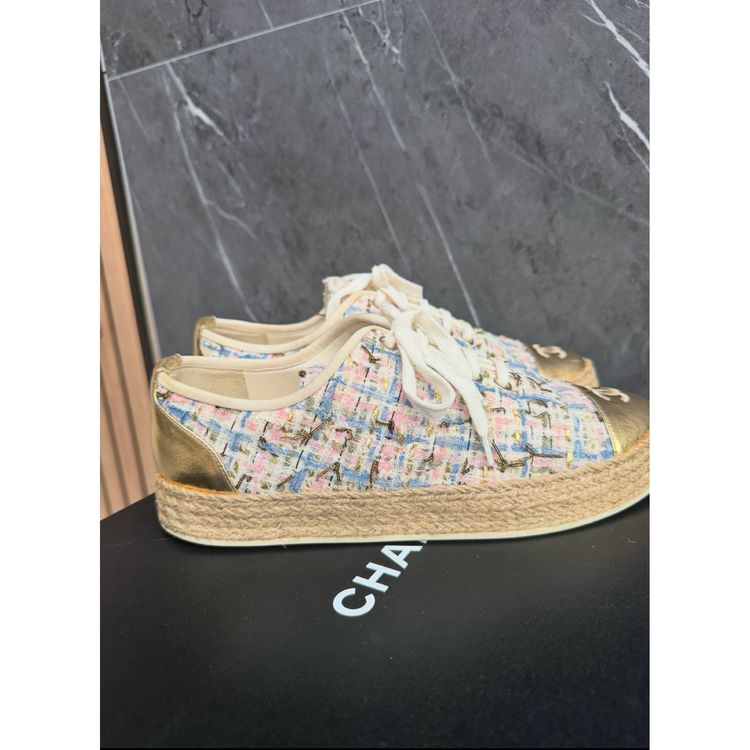 Chanel Multicolor Tweed & Gold Leather Espadrilles Sneakers image 3
