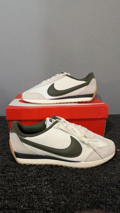 Nike Pacific Green White New with full box