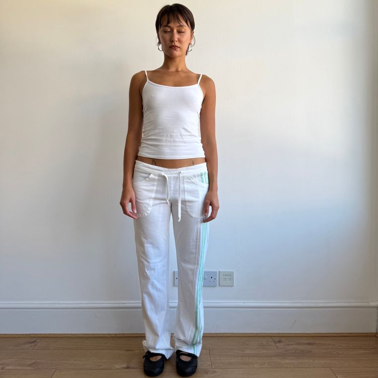 Immagine di White + mint Adidas flared yoga set - Size M 2