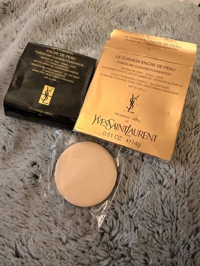 Yves Saint Laurent Fusion Ink Cushion Foundation B40 medium neutral to warm-refill