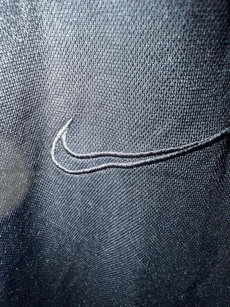 Nike Black Zip-Up Jacket image 3