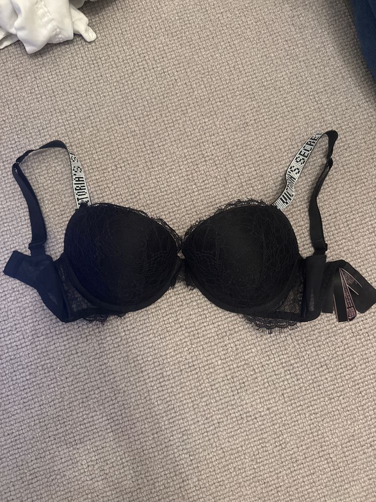 Victoria's Secret Victoria'S Secret Black Lace Bra product image