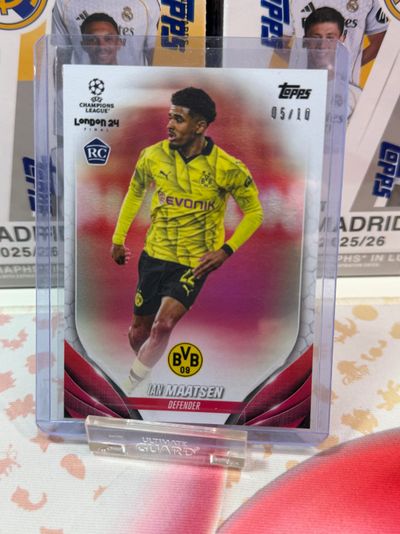 Topps Ian Maatsen Football Trading Card