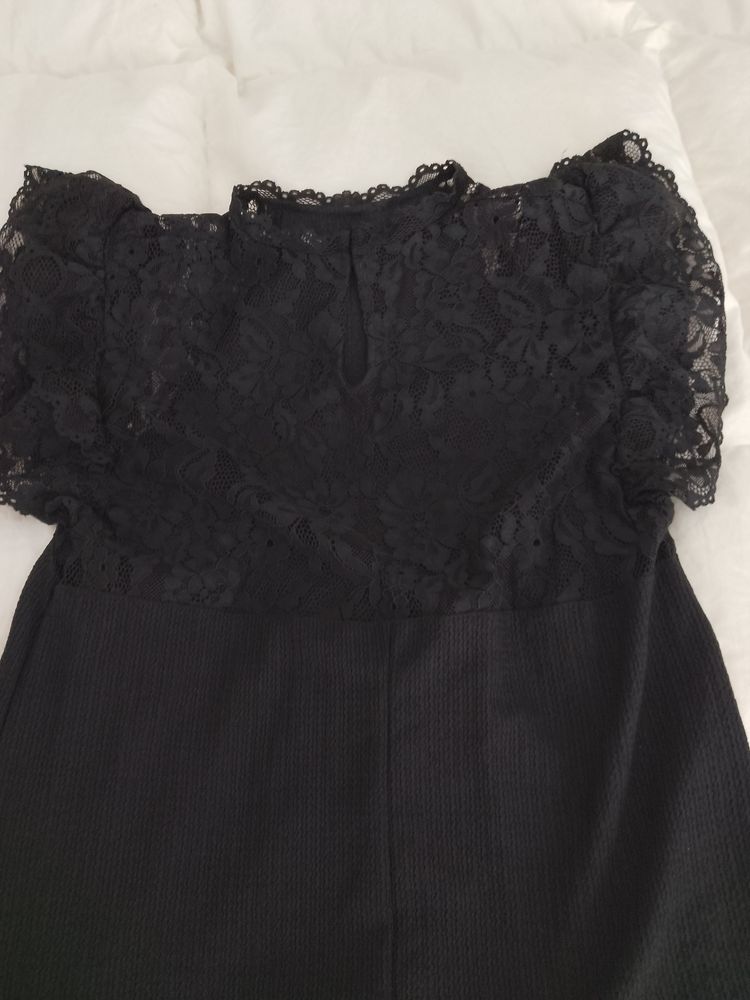 Zara Black Lace Sleeve Dress product image