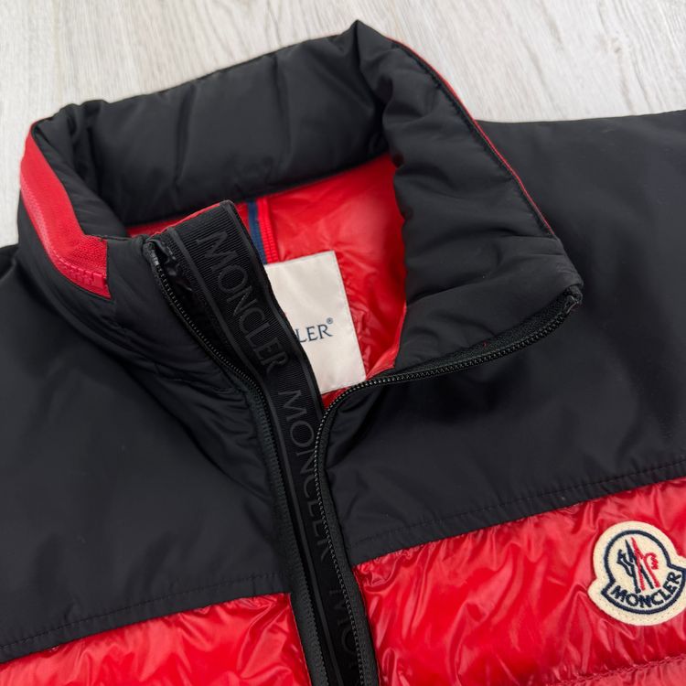 Moncler Men’s Red Dupres Down Gilet - Size 3 image 9