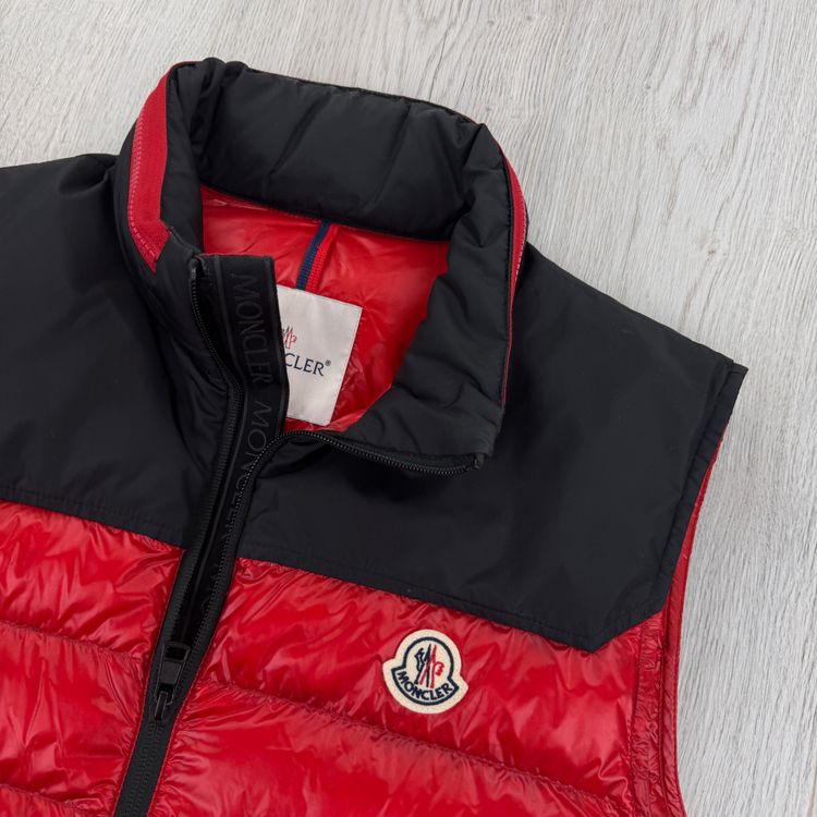 Moncler Men’s Red Dupres Down Gilet - Size 3 image 8