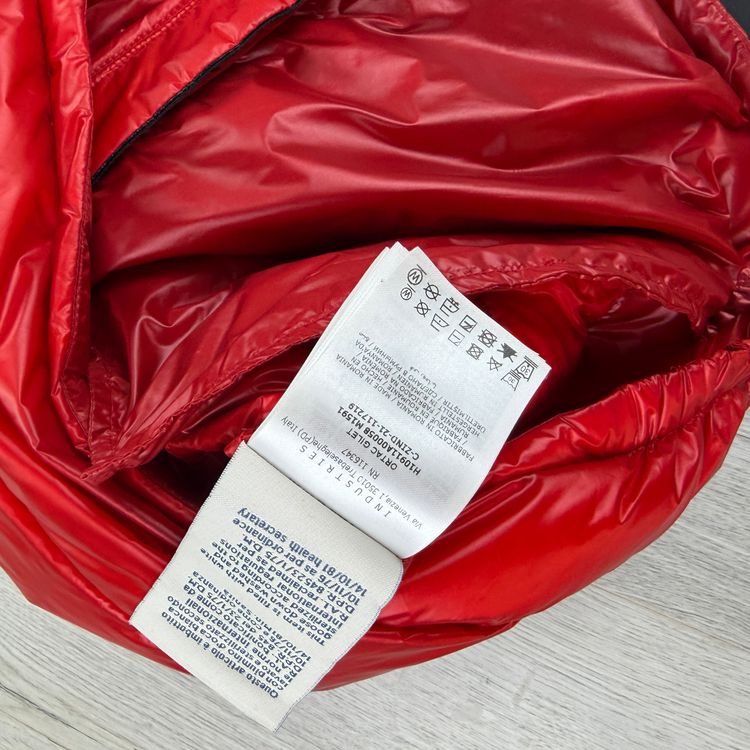 Moncler Men’s Red Dupres Down Gilet - Size 3 image 7