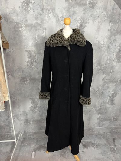 Wełniany Płaszcz Black Long Coat With Leopard Print Collar And Cuffs