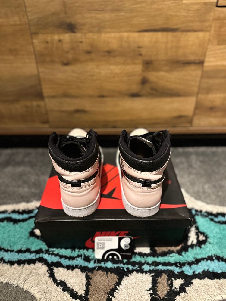 Jordan 1 Retro High “Black Crimson Tint” U.K. 8.5 image 7