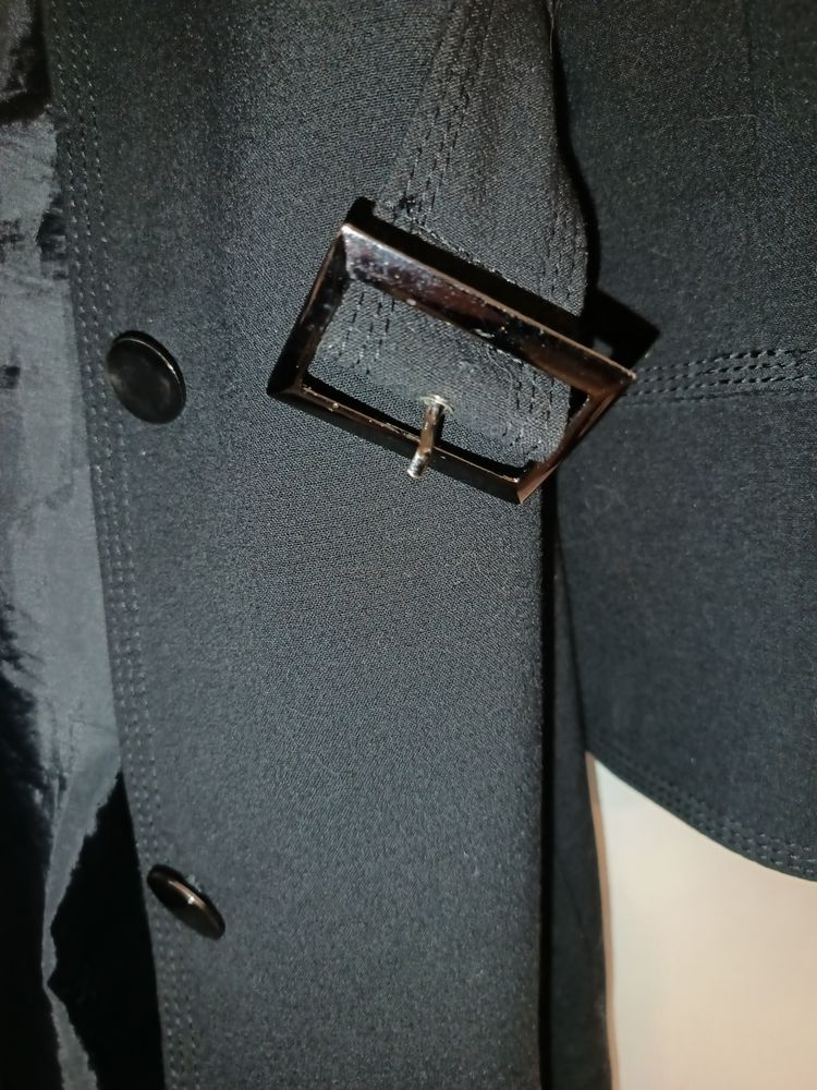 Immagine di Black Belted Coat 5