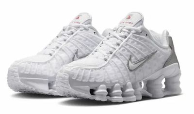 Nike White Shox