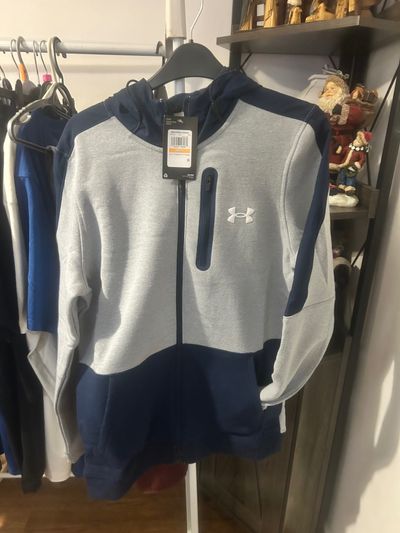 Under Armour Hoodie