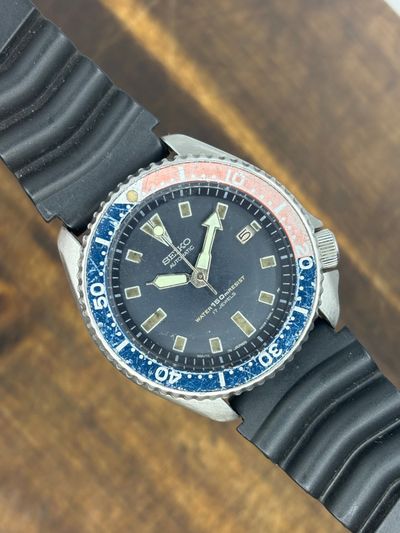 Vintage Seiko 150m Automatic Diver Pepsi Bezel