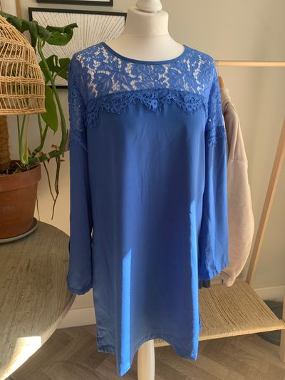 Blue lace UKL dress