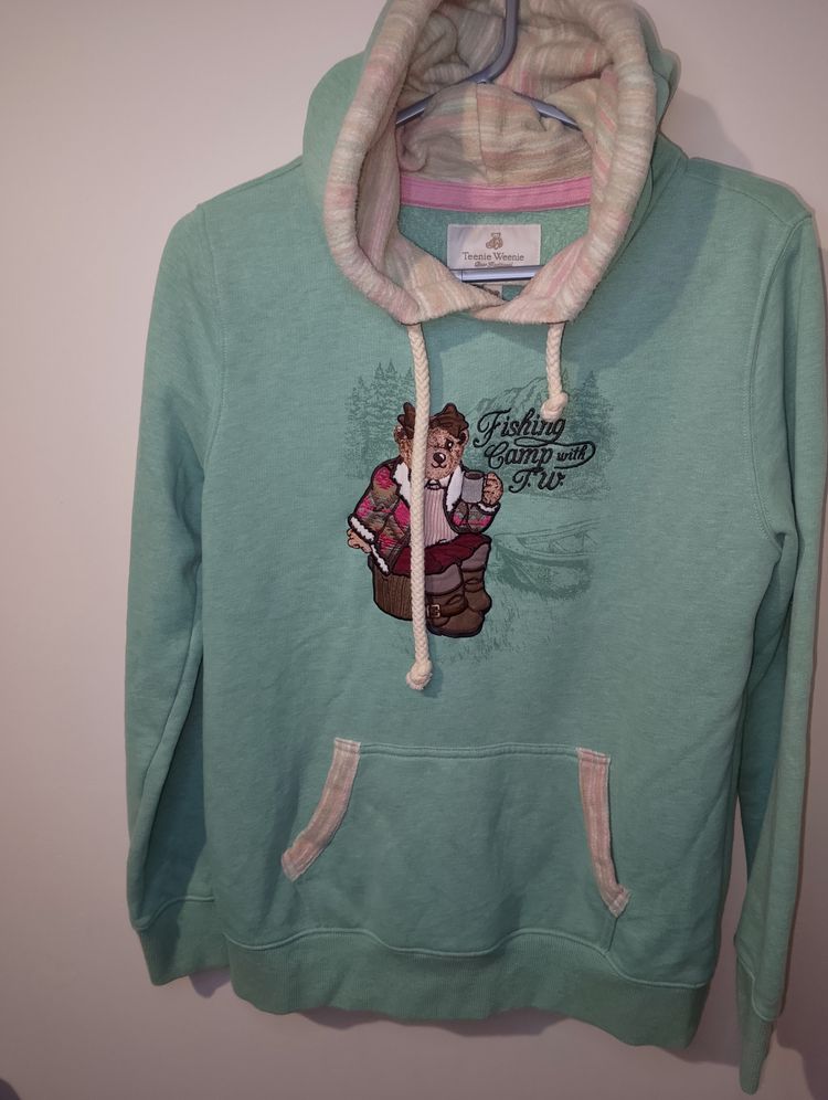 Teenie Weenie Green Hoodie With Bear Embroidery 2
