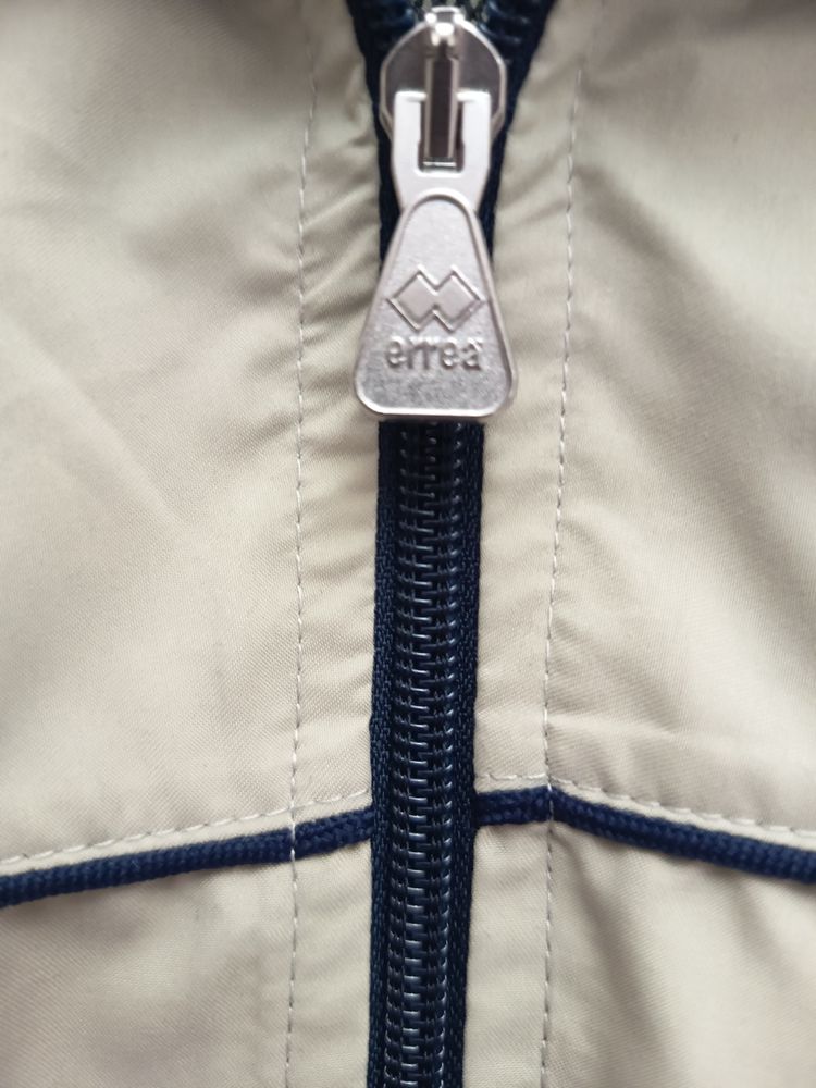 Immagine di Errea Beige And Red Zip-Up Jacket 6